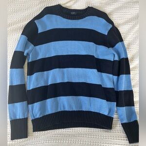 BRANDY MELVILLE SWEATER